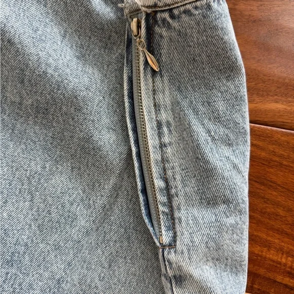 Retrofete Light Blue jean skirt, with Lace-Up Detail - Picture 6 of 7